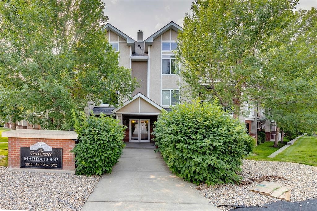 Calgary 2 bedrooms Condo Unit for rent. Property photo: 465246-1