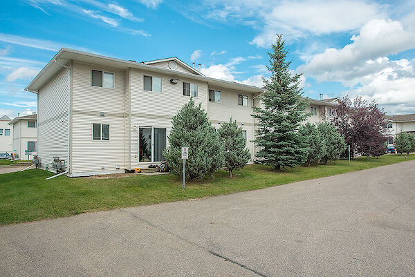 Spruce Grove 2 bedrooms Townhouse for rent. Property photo: 466972-3