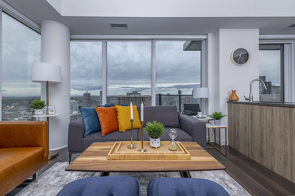 Calgary 2 bedrooms Condo Unit for rent. Property photo: 467238-2