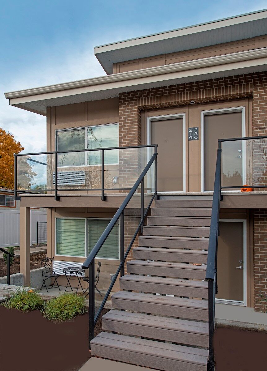 Kelowna 2 bedrooms Townhouse for rent. Property photo: 467328-1