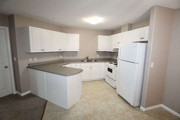 Fort Saskatchewan 2 bedrooms Apartment for rent. Property photo: 469692-2