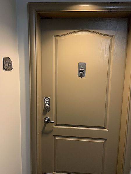 Edmonton 2 bedrooms Condo Unit for rent. Property photo: 470853-2