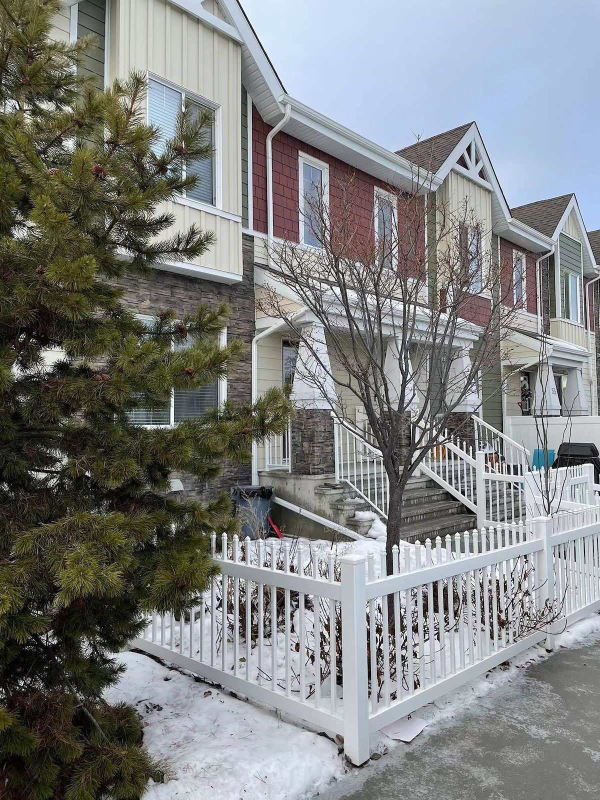 Edmonton 3 bedrooms Townhouse for rent. Property photo: 473843-1