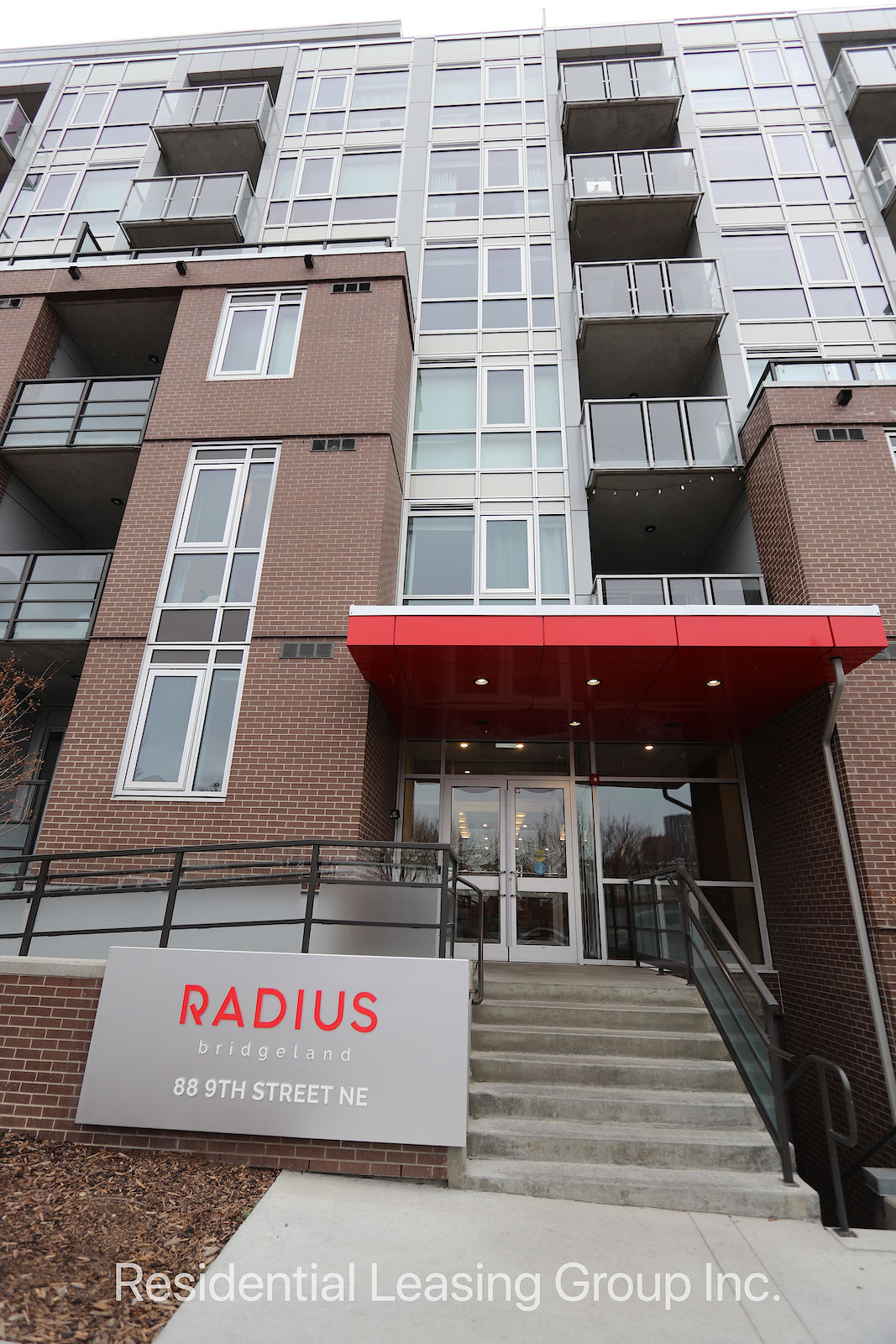 Calgary 2 bedrooms Condo Unit for rent. Property photo: 473844-1