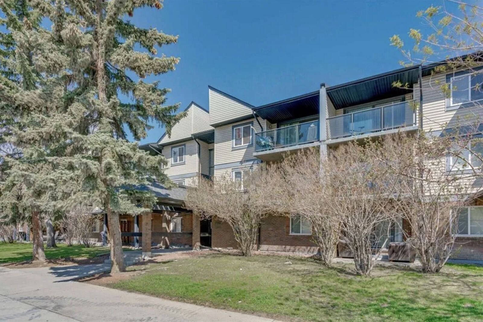 Calgary 1 bedroom Apartment for rent. Property photo: 47430-1