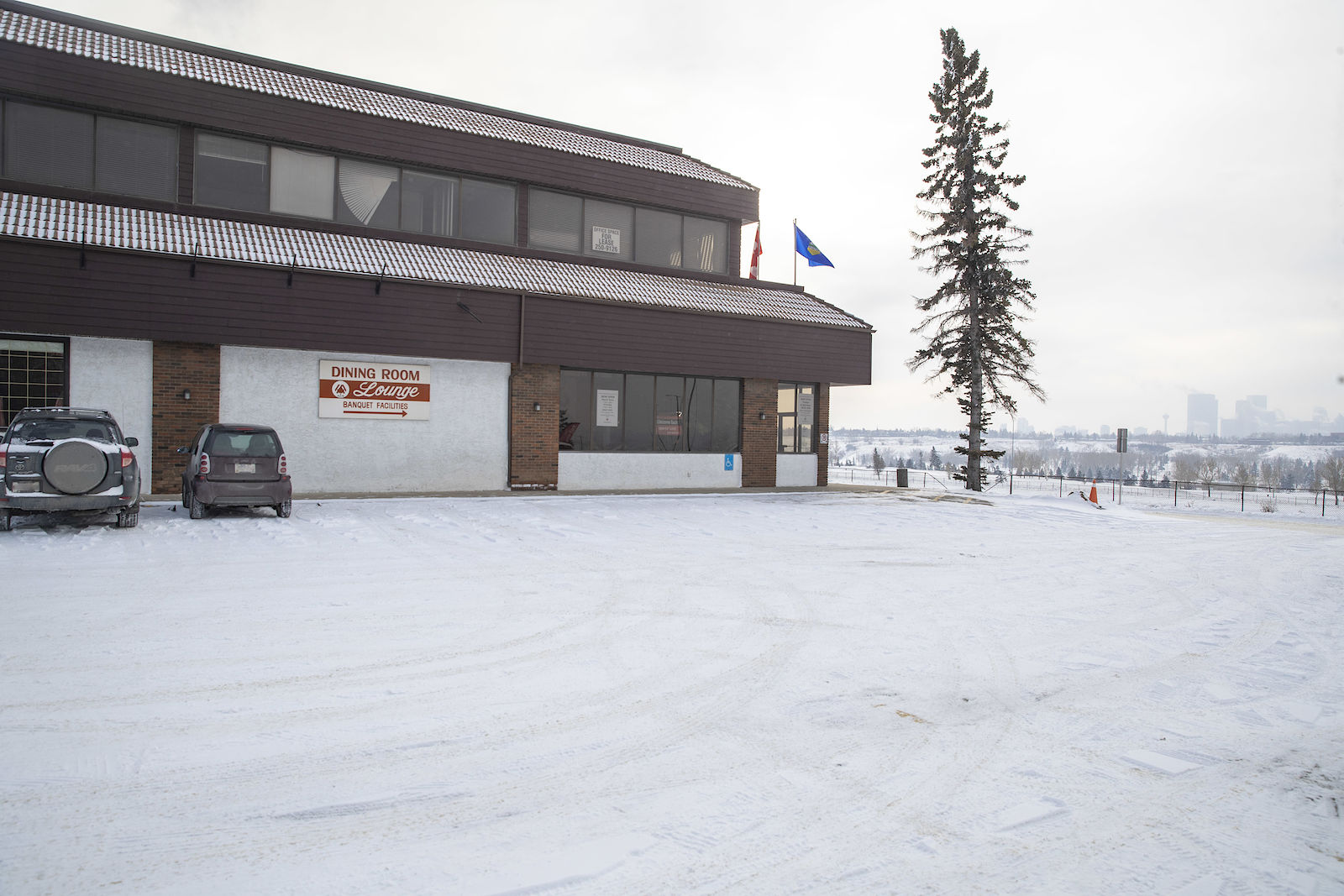 Calgary  bedrooms Office Space for rent. Property photo: 474403-1