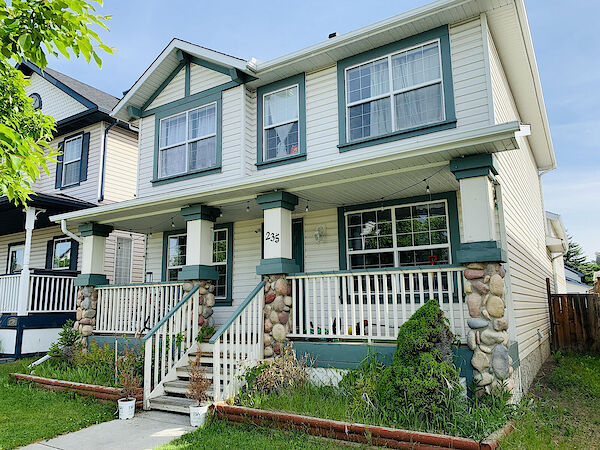 Calgary 3 bedrooms House for rent. Property photo: 474733-2