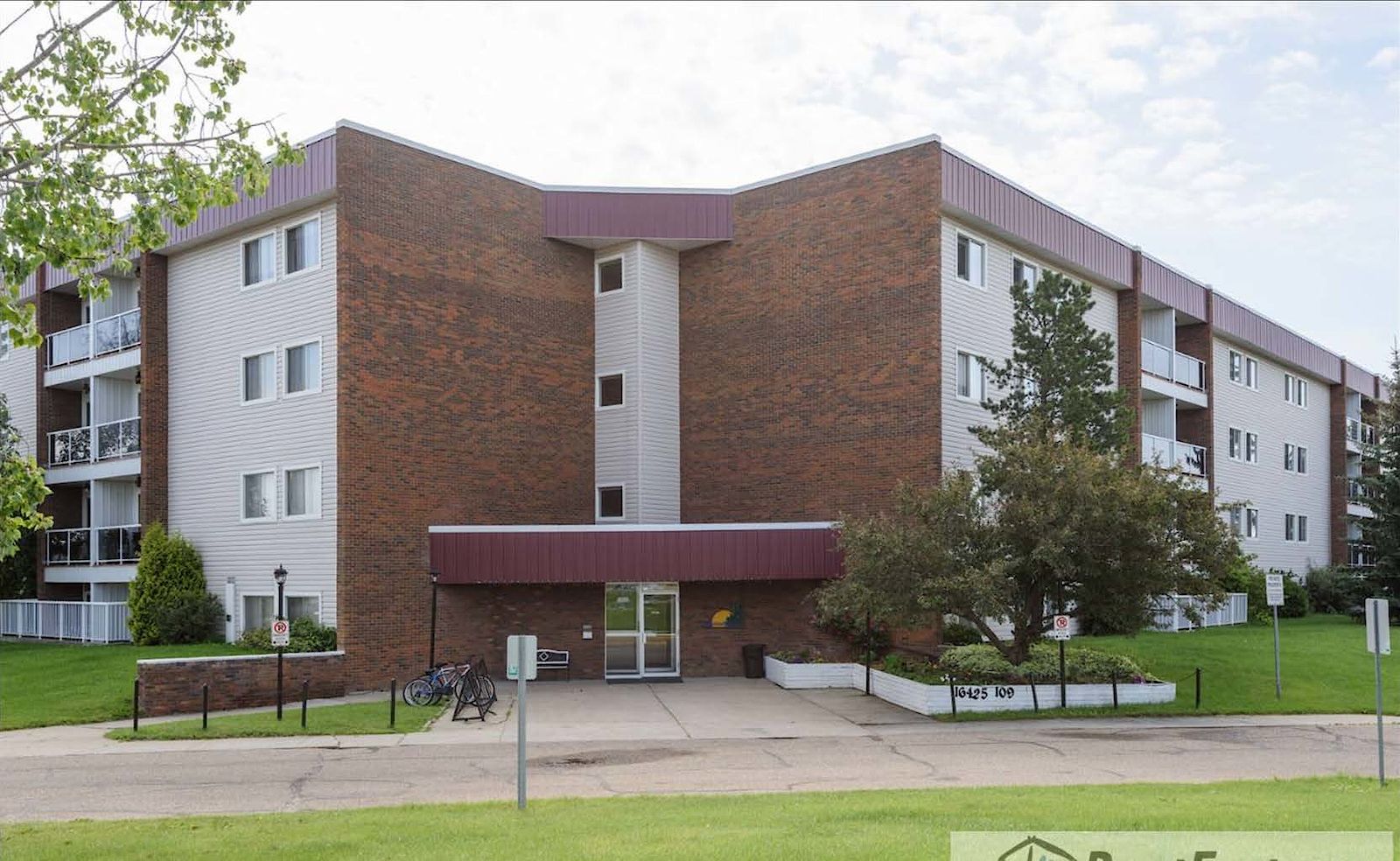 Edmonton 2 bedrooms Apartment for rent. Property photo: 475089-1