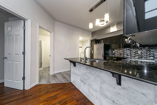 Edmonton 2 bedrooms Condo Unit for rent. Property photo: 475343-3