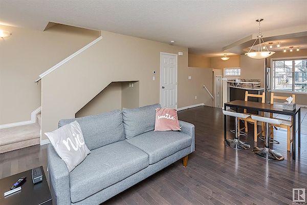 Edmonton 2 bedrooms Townhouse for rent. Property photo: 477369-3
