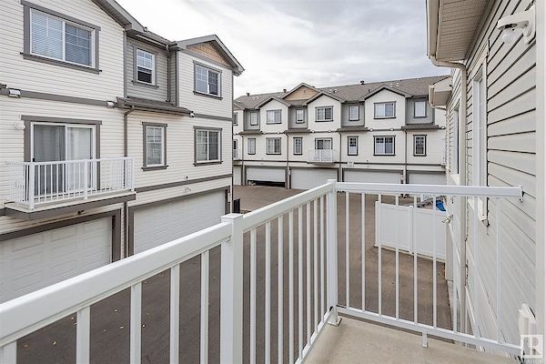 Edmonton 2 bedrooms Townhouse for rent. Property photo: 477369-2