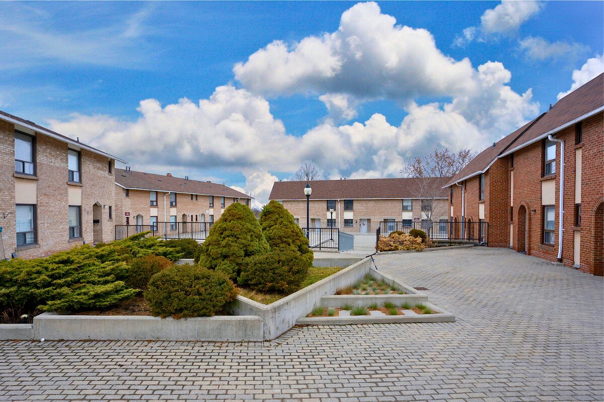 Goodview+Townhomes North York 2 bedrooms Apartment for rent. Property photo: 477957-1