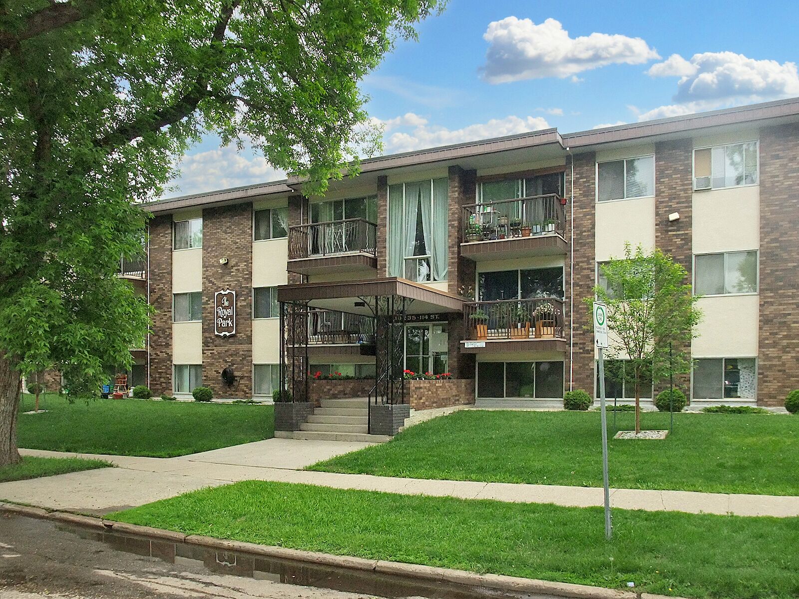 Edmonton 1 bedroom Apartment for rent. Property photo: 478486-1