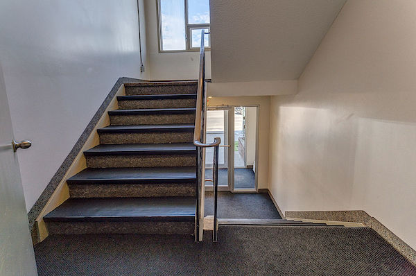 Edmonton 1 bedrooms Apartment for rent. Property photo: 478582-2