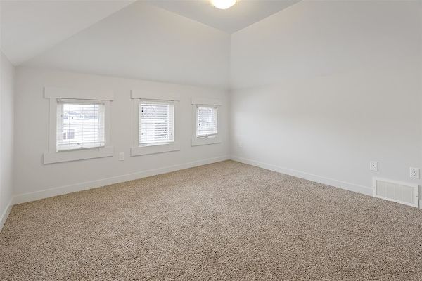 Edmonton 4 bedrooms Townhouse for rent. Property photo: 479051-3