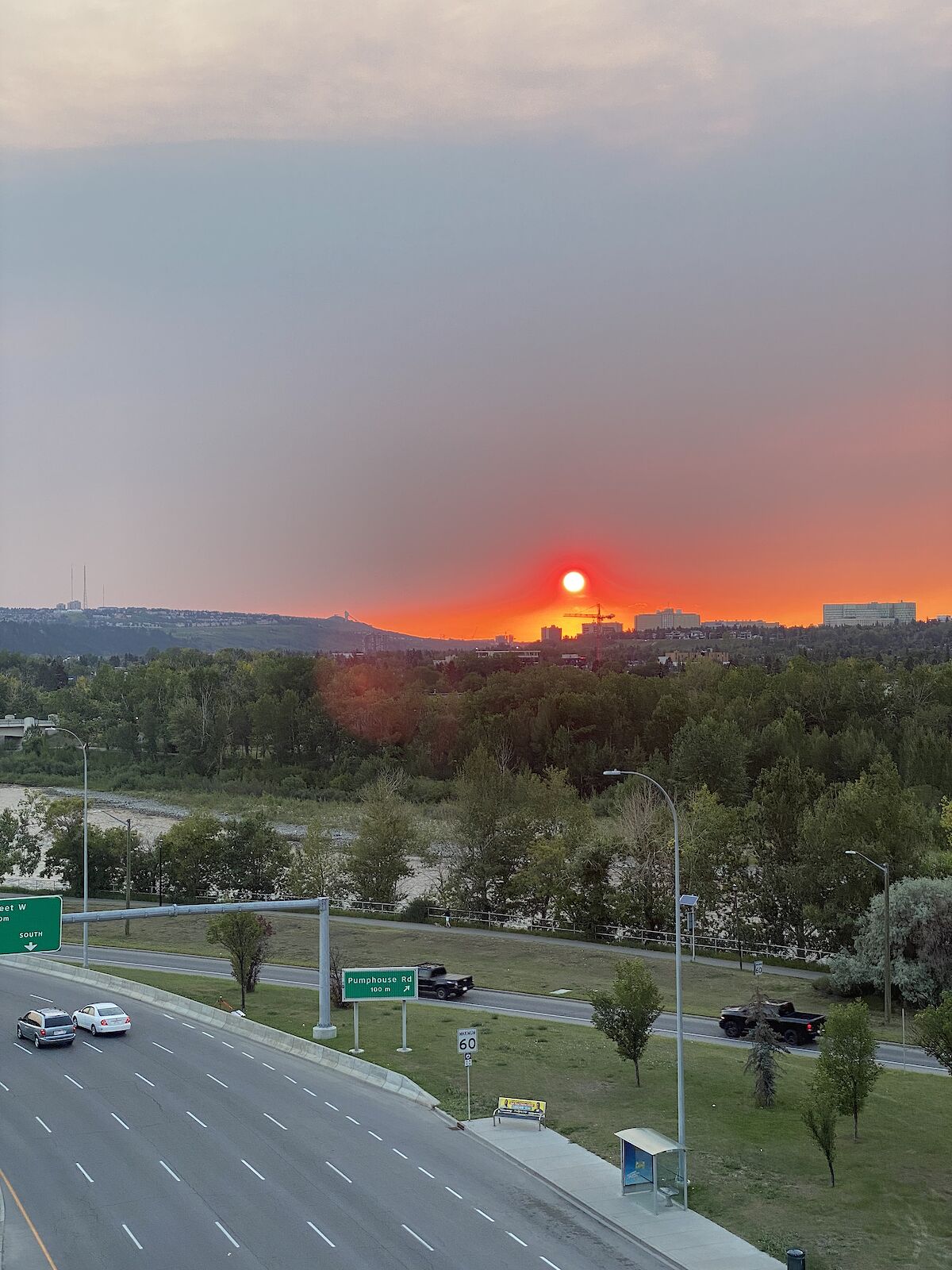 Calgary 2 bedrooms Condo Unit for rent. Property photo: 47908-1