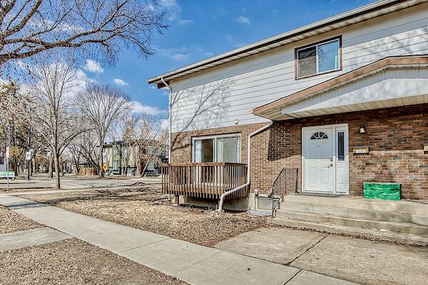 Edmonton 3 bedrooms Duplex for rent. Property photo: 480325-2
