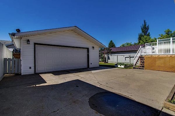 Edmonton 4 bedrooms House for rent. Property photo: 480488-3