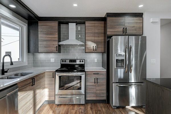 Calgary 3 bedrooms Main Floor for rent. Property photo: 481495-2