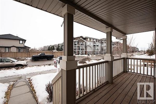 Edmonton 3 bedrooms House for rent. Property photo: 482140-2