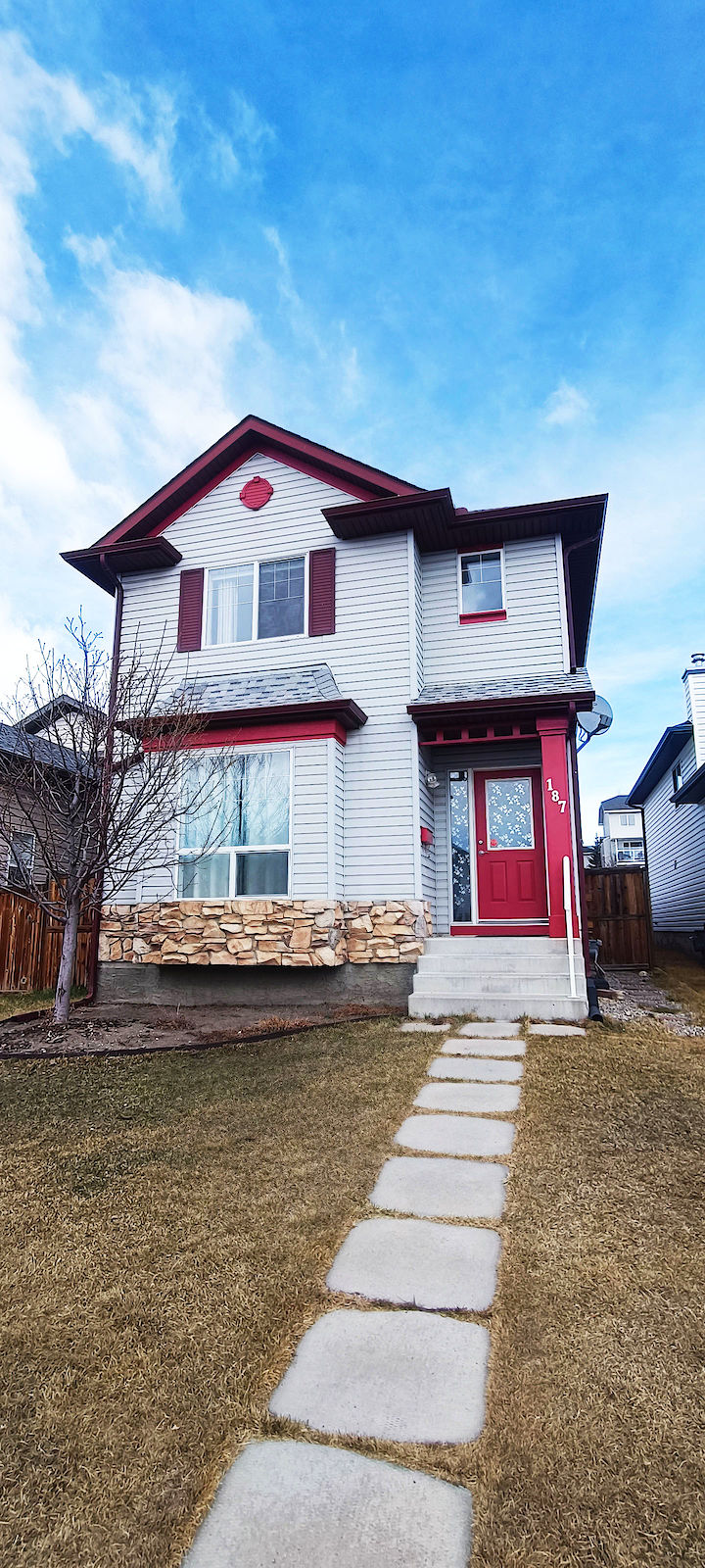 Calgary 3 bedrooms House for rent. Property photo: 484431-1