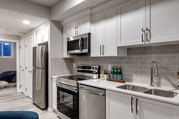 Calgary 2 bedrooms Basement for rent. Property photo: 484440-2
