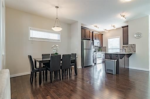Calgary 3 bedrooms House for rent. Property photo: 484821-3