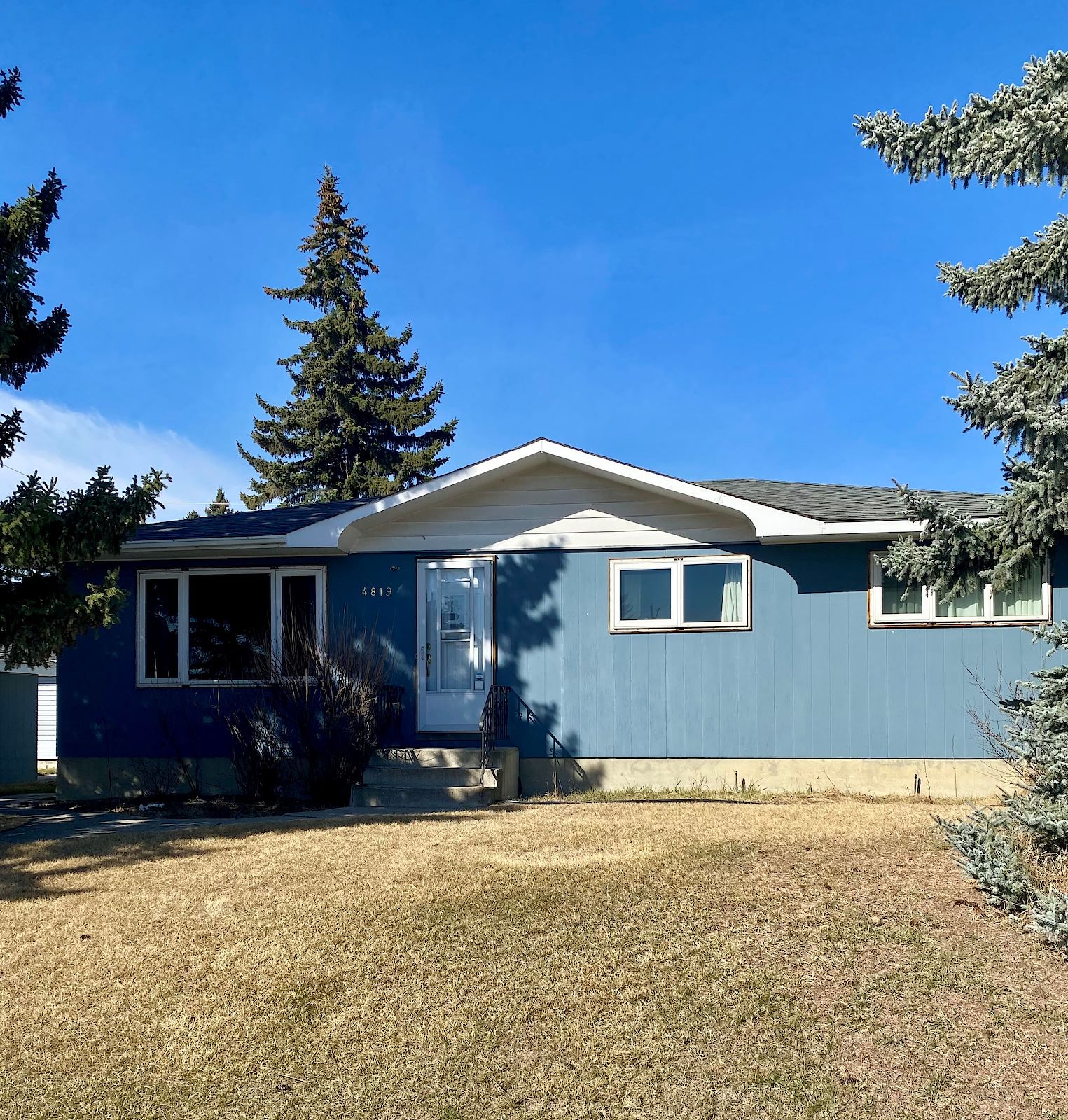 Calgary 3 bedrooms Main Floor for rent. Property photo: 486350-1