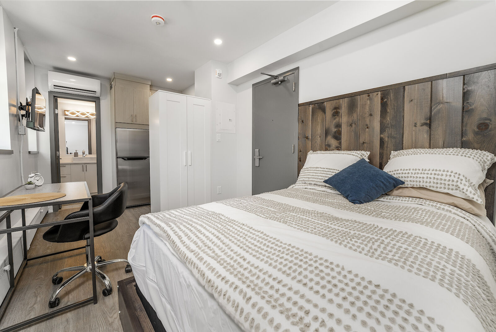 Ottawa studio Apartment for rent. Property photo: 486551-1