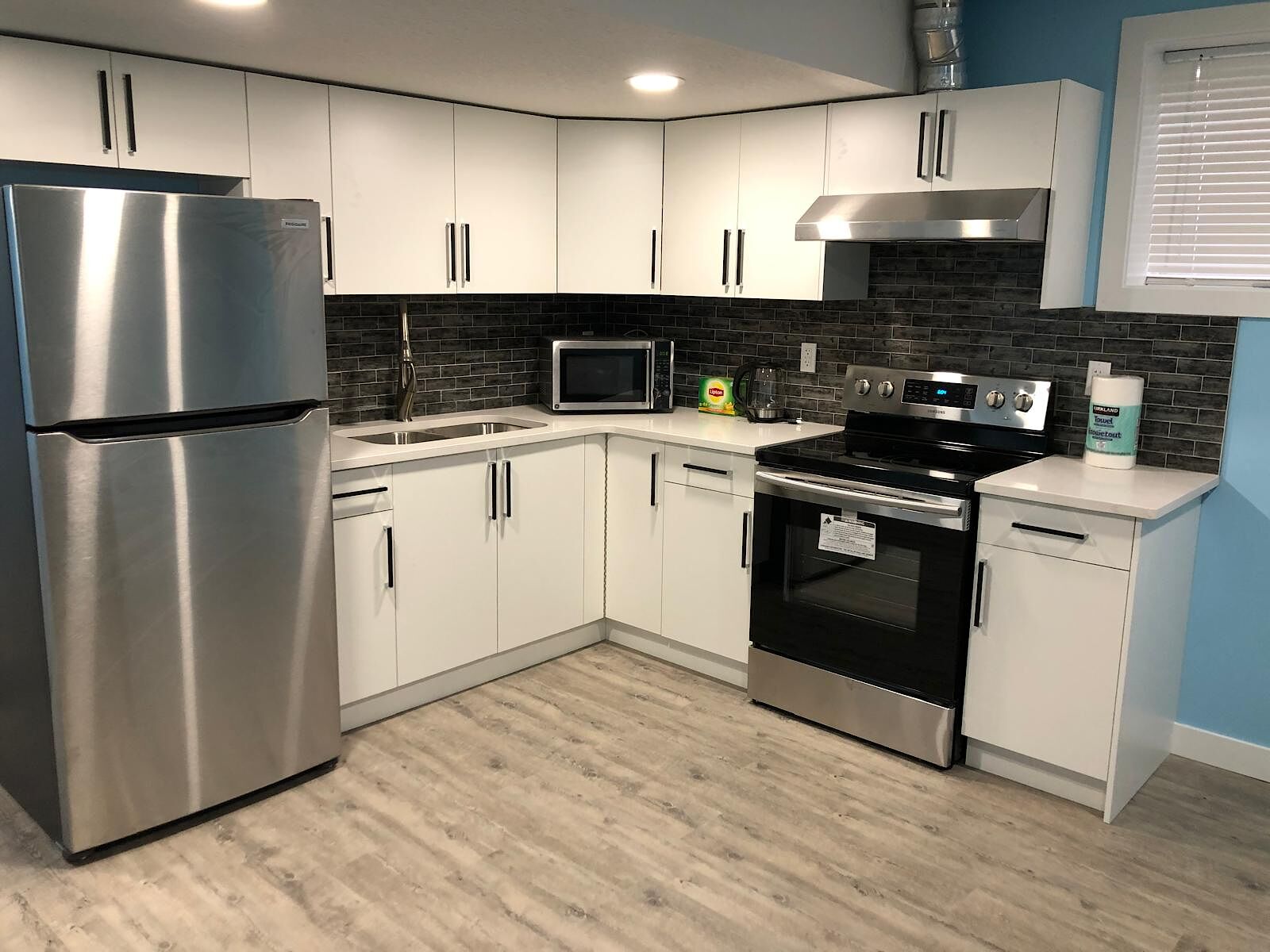 Edmonton 2 bedrooms Basement for rent. Property photo: 487033-1