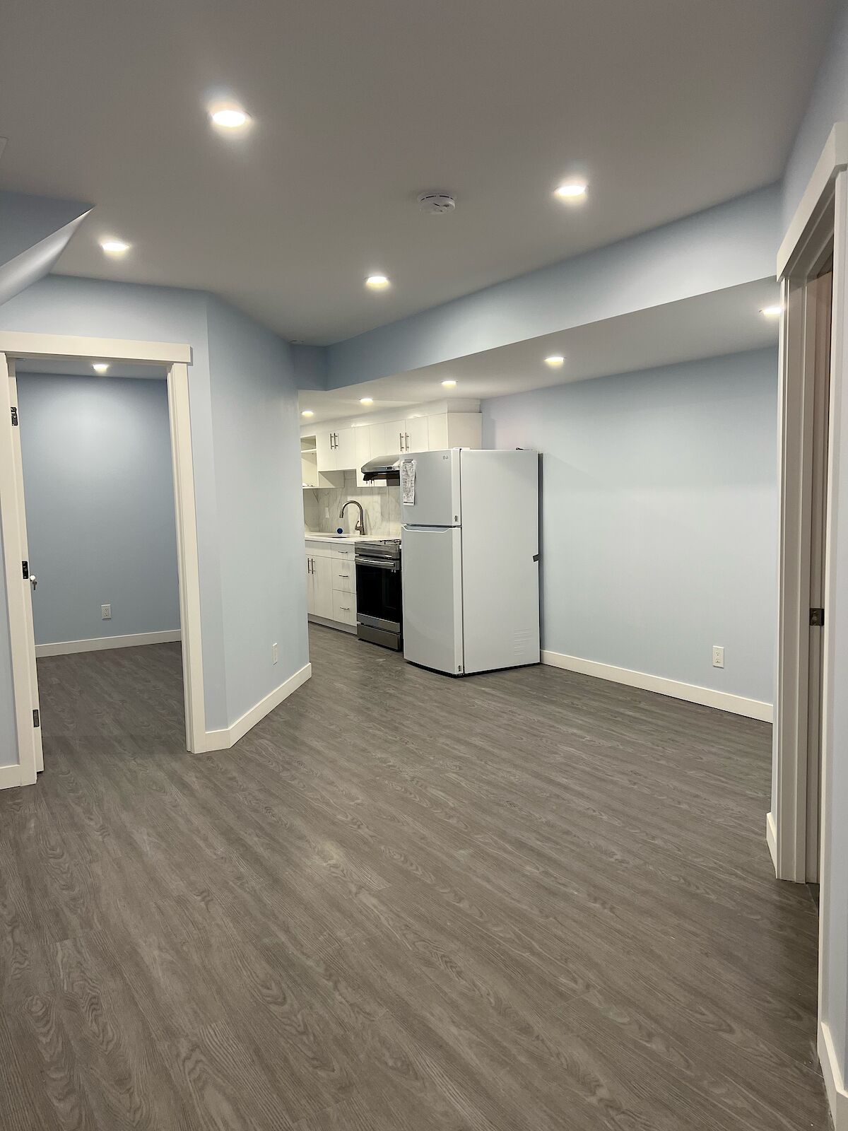 Calgary 2 + Den bedrooms Basement for rent. Property photo: 487267-1