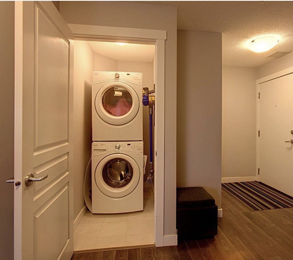 Edmonton 2 bedrooms Apartment for rent. Property photo: 487886-1