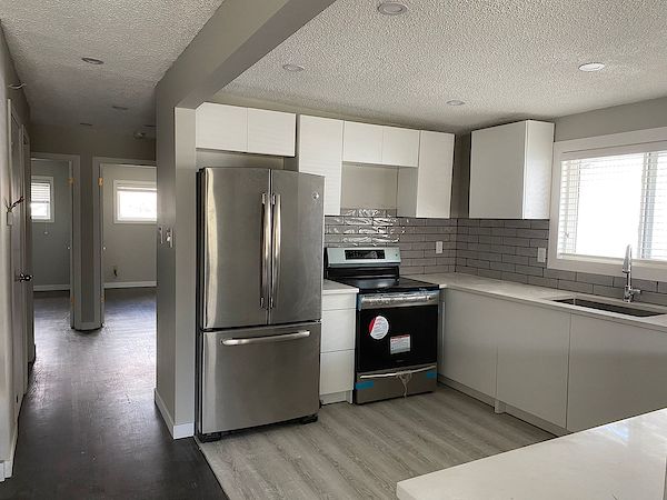 Calgary 2 bedrooms Main Floor for rent. Property photo: 487984-2