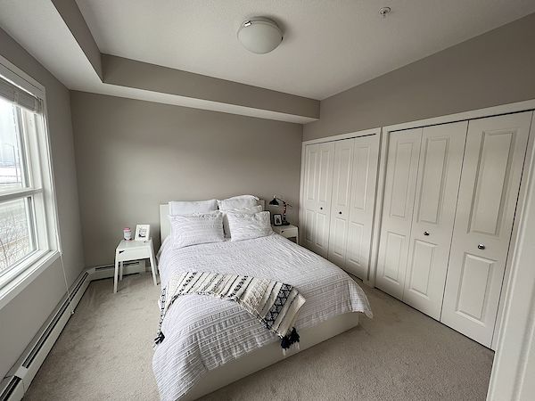 Calgary 2 bedrooms Condo Unit for rent. Property photo: 488343-3