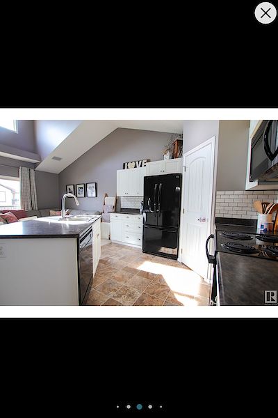 Edmonton 2 bedrooms Condo Unit for rent. Property photo: 488397-2