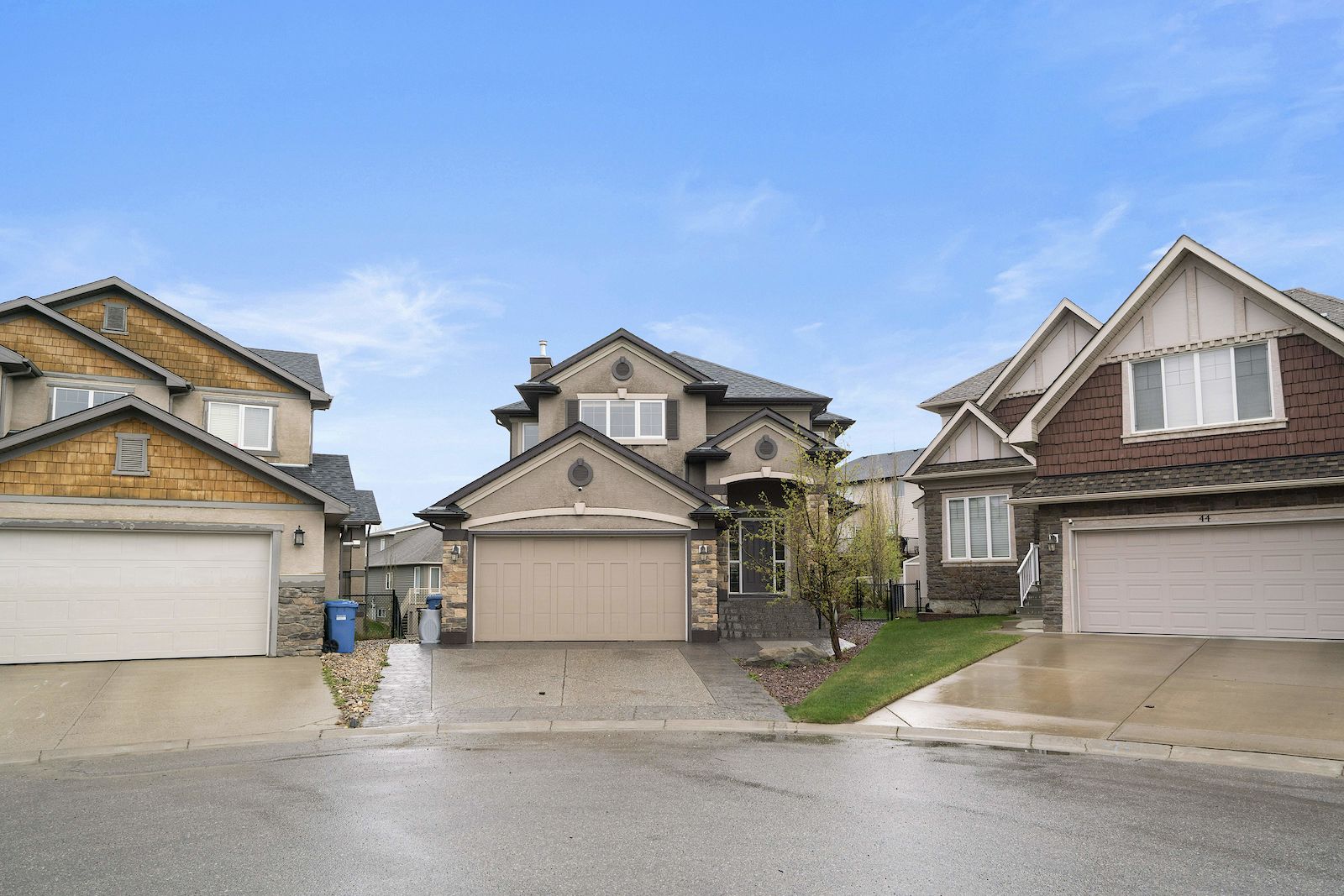 Calgary 4 + Den bedrooms House for rent. Property photo: 488446-1
