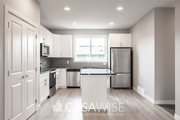 Leduc 3 bedrooms Main Floor for rent. Property photo: 489973-2
