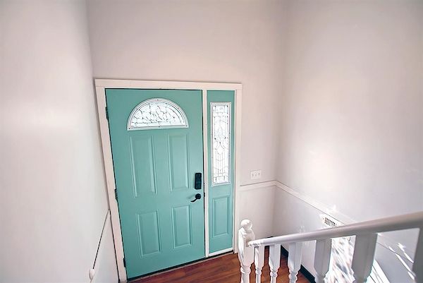 Calgary 3 bedrooms Main Floor for rent. Property photo: 490587-2