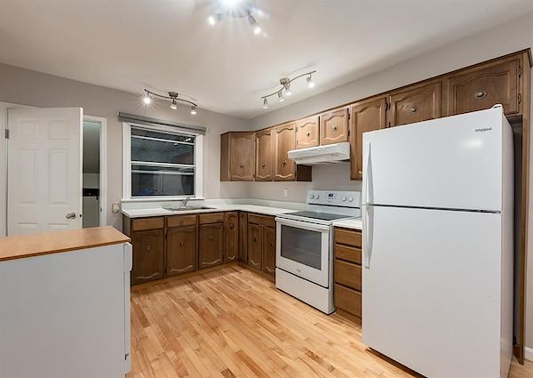 Calgary 2 bedrooms Main Floor for rent. Property photo: 491225-3