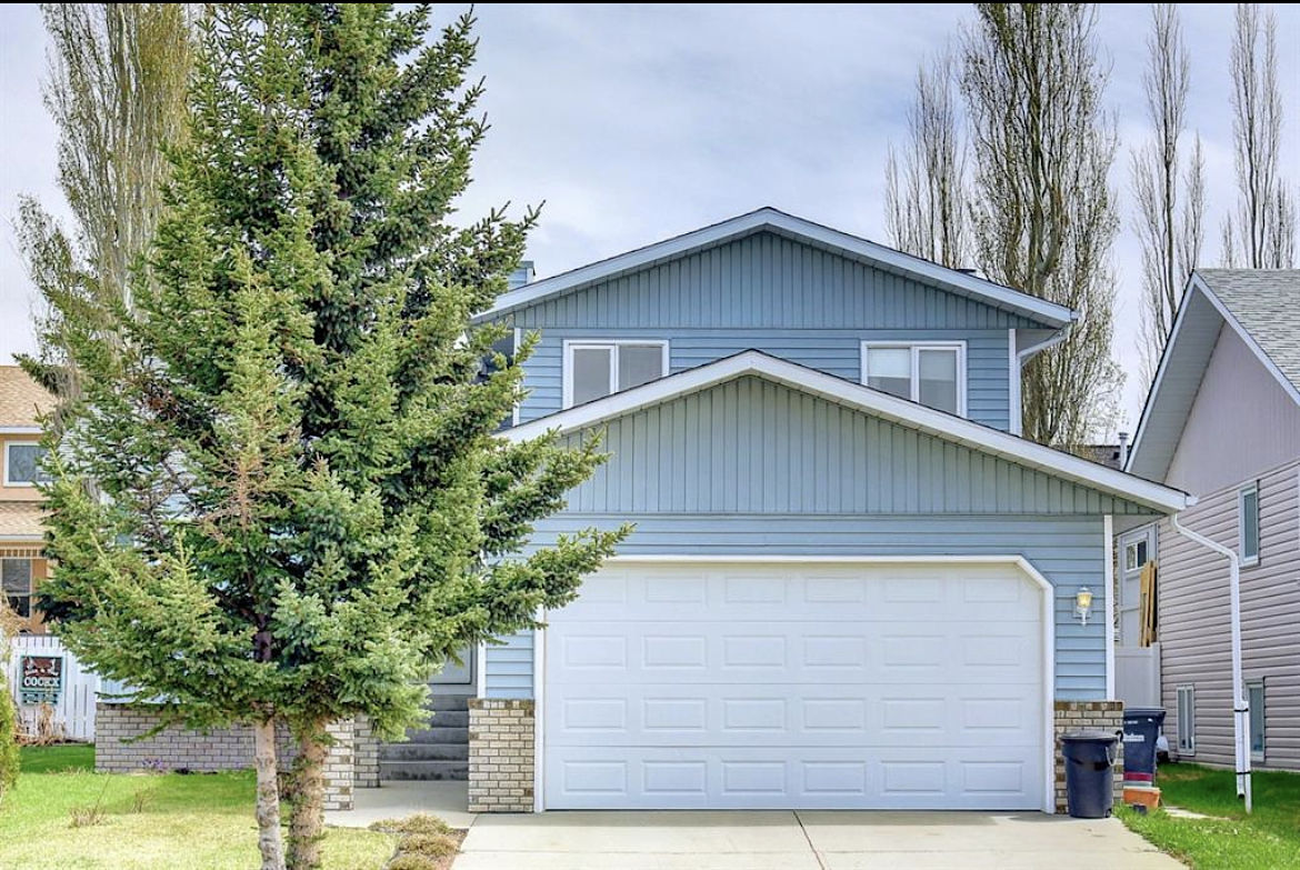 Strathmore 5 bedrooms House for rent. Property photo: 493079-1