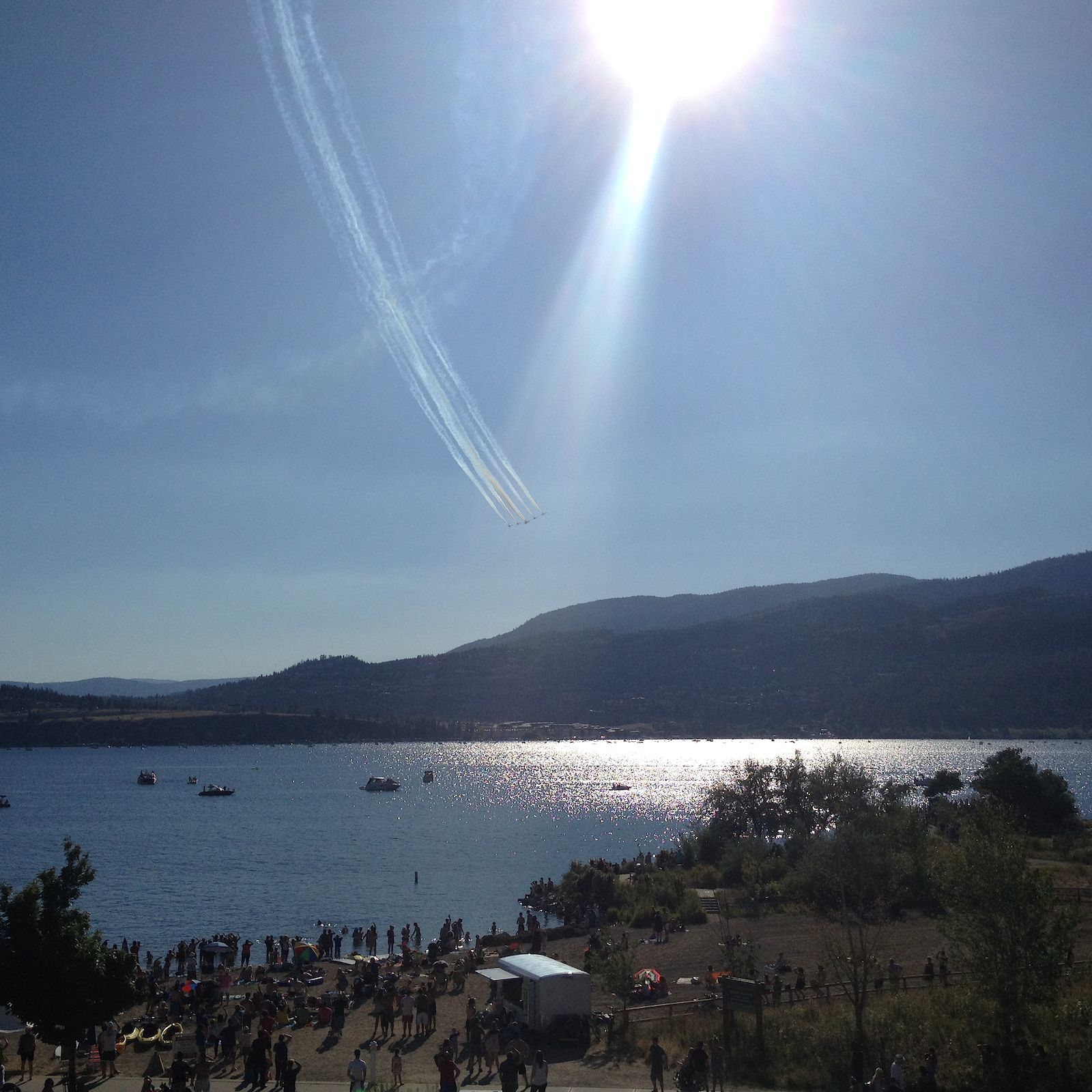 Kelowna 2 bedrooms Condo Unit for rent. Property photo: 494398-1