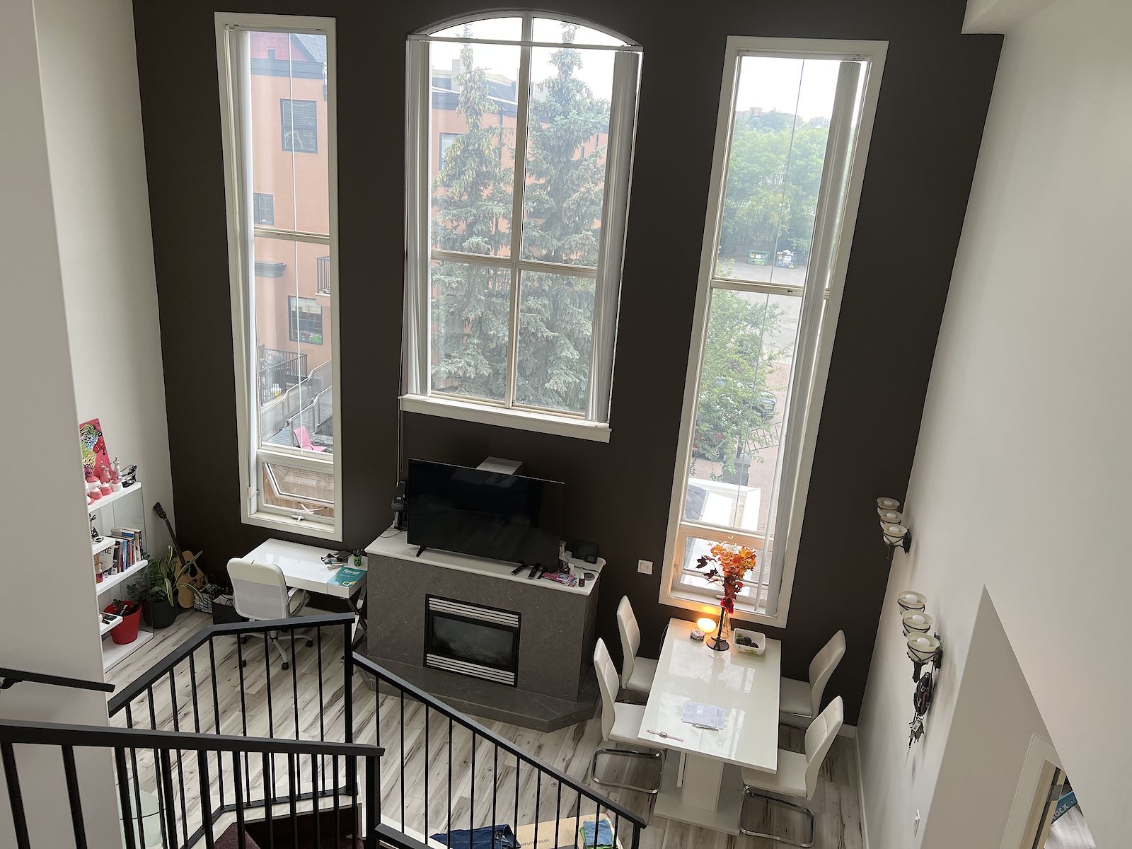 Calgary 2 bedrooms Loft for rent. Property photo: 494665-1