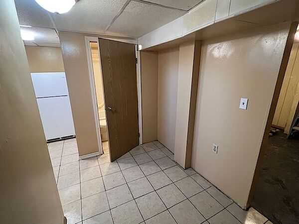 Calgary 1 bedroom Basement for rent. Property photo: 495017-3