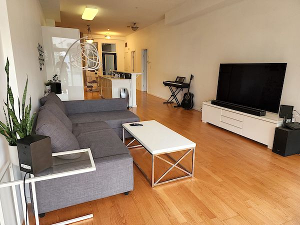 Edmonton 1 bedroom Condo Unit for rent. Property photo: 495142-3