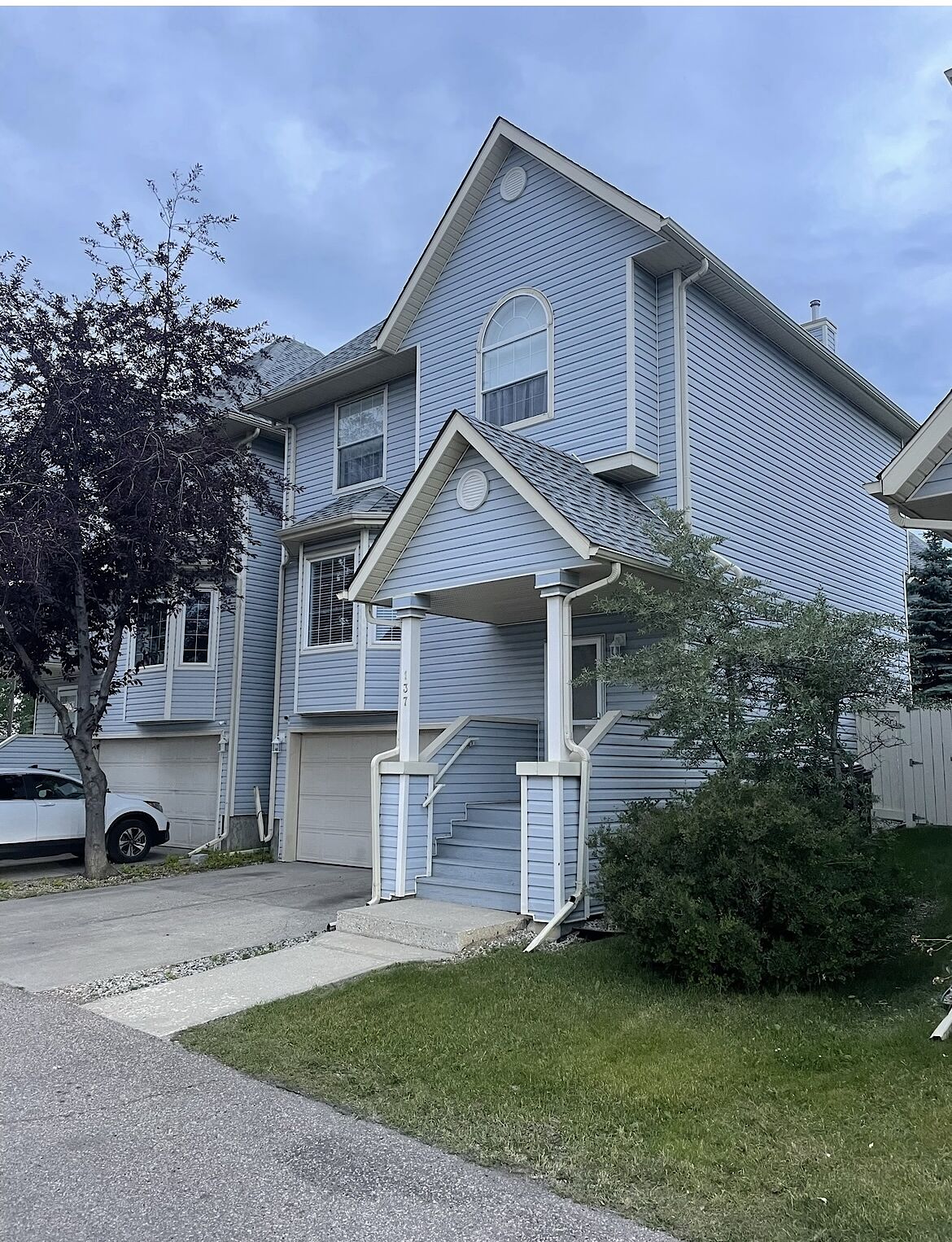 Edmonton 3 + Den bedrooms Townhouse for rent. Property photo: 495475-1