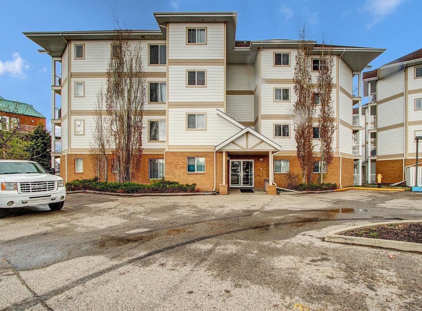 Fort Saskatchewan Apartment For Rent | 2 Bed 2 Bath River