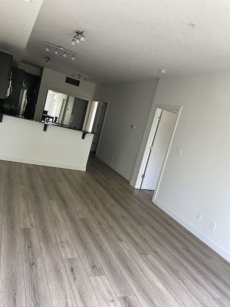 Edmonton 2 bedrooms Condo Unit for rent. Property photo: 496145-3