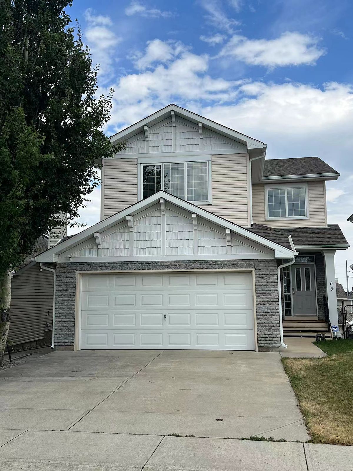 Calgary 5 bedrooms House for rent. Property photo: 496697-1