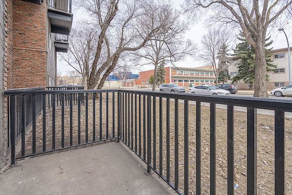 Edmonton 1 bedroom Apartment for rent. Property photo: 496912-2