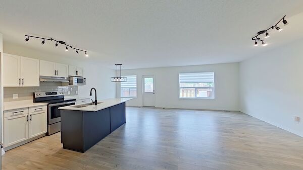 Edmonton 3 bedrooms House for rent. Property photo: 497623-3